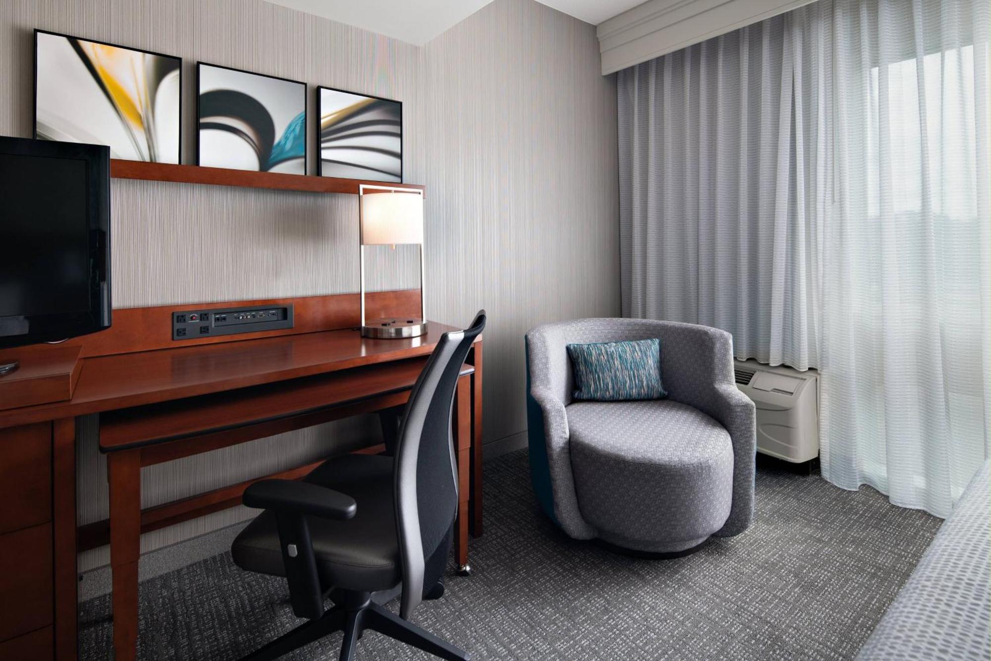 Hotel Courtyard By Marriott Raleigh North/Triangle Town Center Extérieur photo