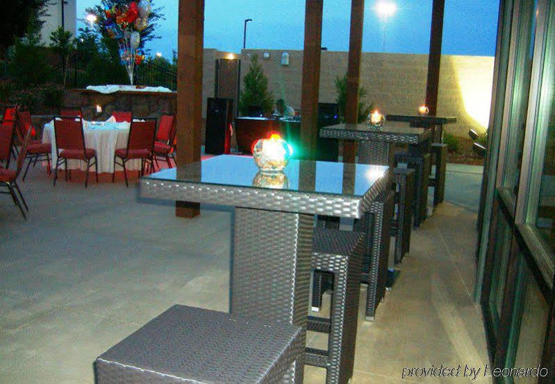 Hotel Courtyard By Marriott Raleigh North/Triangle Town Center Extérieur photo